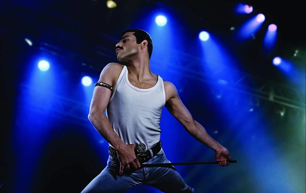 Freddie Mercury em 'Bohemian Rhapsody"  por Reprodução