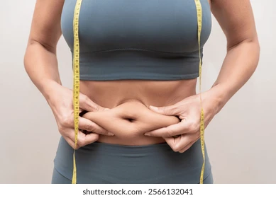 Gordura abdominal é preocupante por Shutterstock