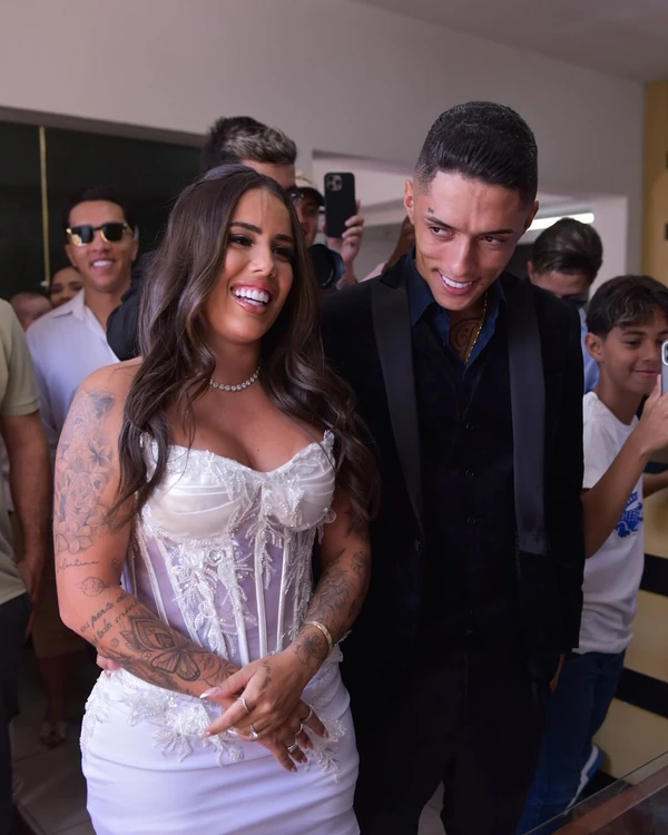 Influenciador é acusado de pegar joias de convidados durante a festa por Reprodução/Instagram
