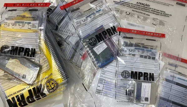 Material apreendido durante o mandado de busca