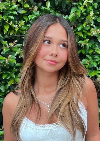 Nathália Costa  por Reprodução/Redes Sociais 