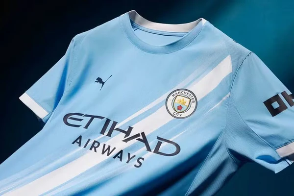 Nova camisa do Manchester City 