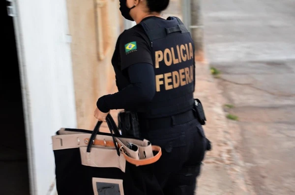 Operação da Polícia Federal contra tráfico internacional de mulheres por Divulgação