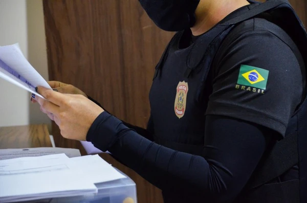 Operação da Polícia Federal contra tráfico internacional de mulheres por Divulgação