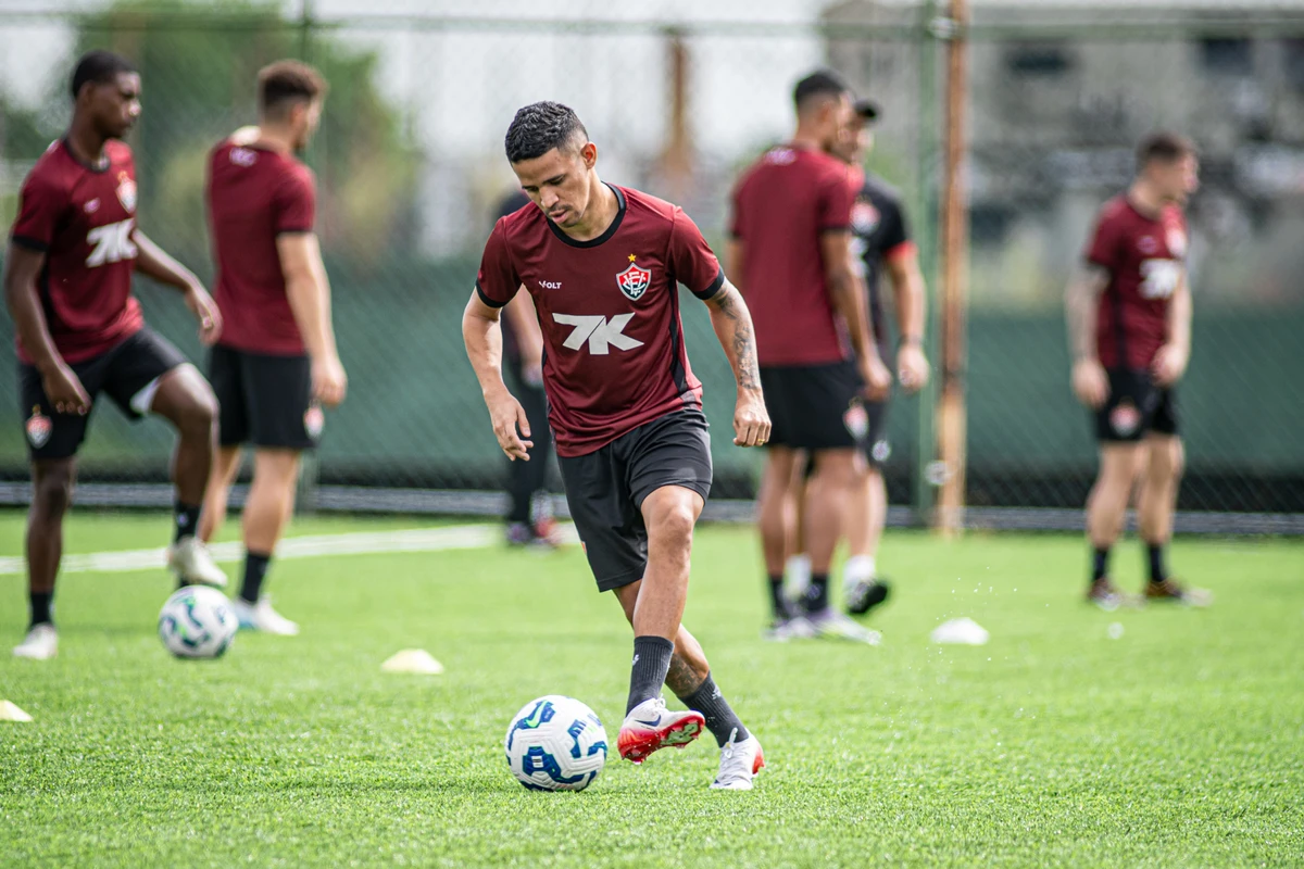 Último treino do Vitória antes de enfrentar o Botafogo  por Victor Ferreira/EC Vitória