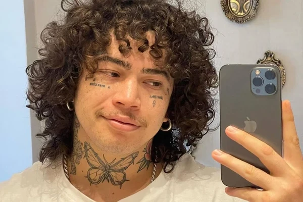 Whindersson Nunes  por Reprodução