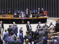 Imagem - Congresso aprova projeto que afrouxa regras de licenciamento ambiental