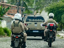Imagem - PM faz megaoperação na Engomadeira após ataque ferir delegado