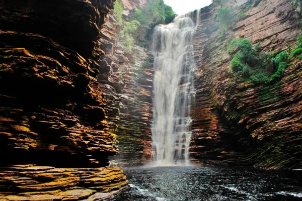 Cachoeira do Buracão, em Ibicoara por Reprodução/Guia da Chapada Diamantina
