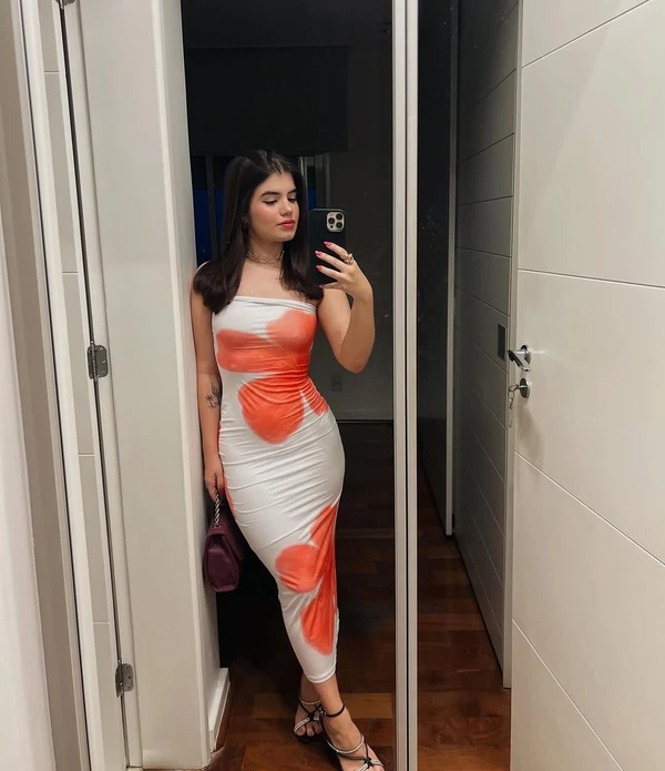 Carolina Chamberlain por Reprodução/Instagram