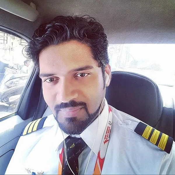 Copiloto Clive Kunder por Reprodução