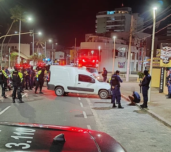 Corpo é encontrado durante blitz em Salvador por Divulgação