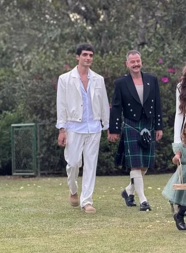 Fabricio Santana se casou com o diretor de desfile e casting Bill Macintyre  por Reprodução/Redes Sociais 