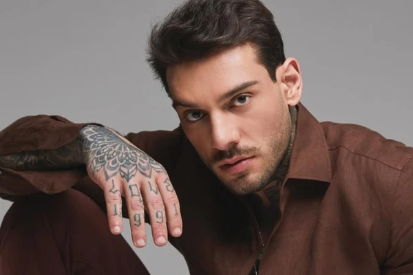 Lucas Lucco por REprodução