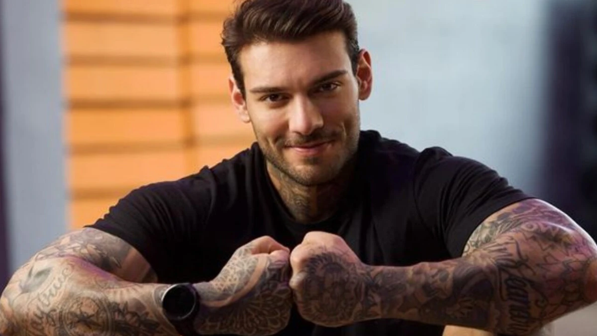 Lucas Lucco por Reprodução