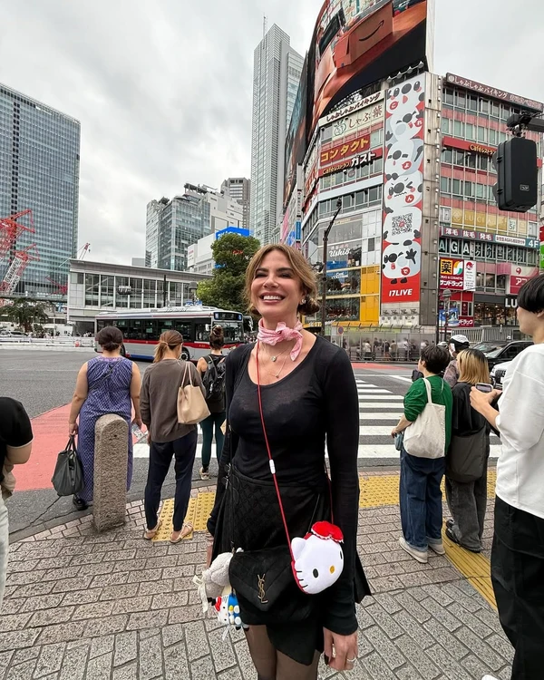 Luciana Gimenez no Japão por Reprodução/Instagram