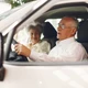 Imagem - Projeto prevê desconto de até 30% para idosos na compra de carros novos