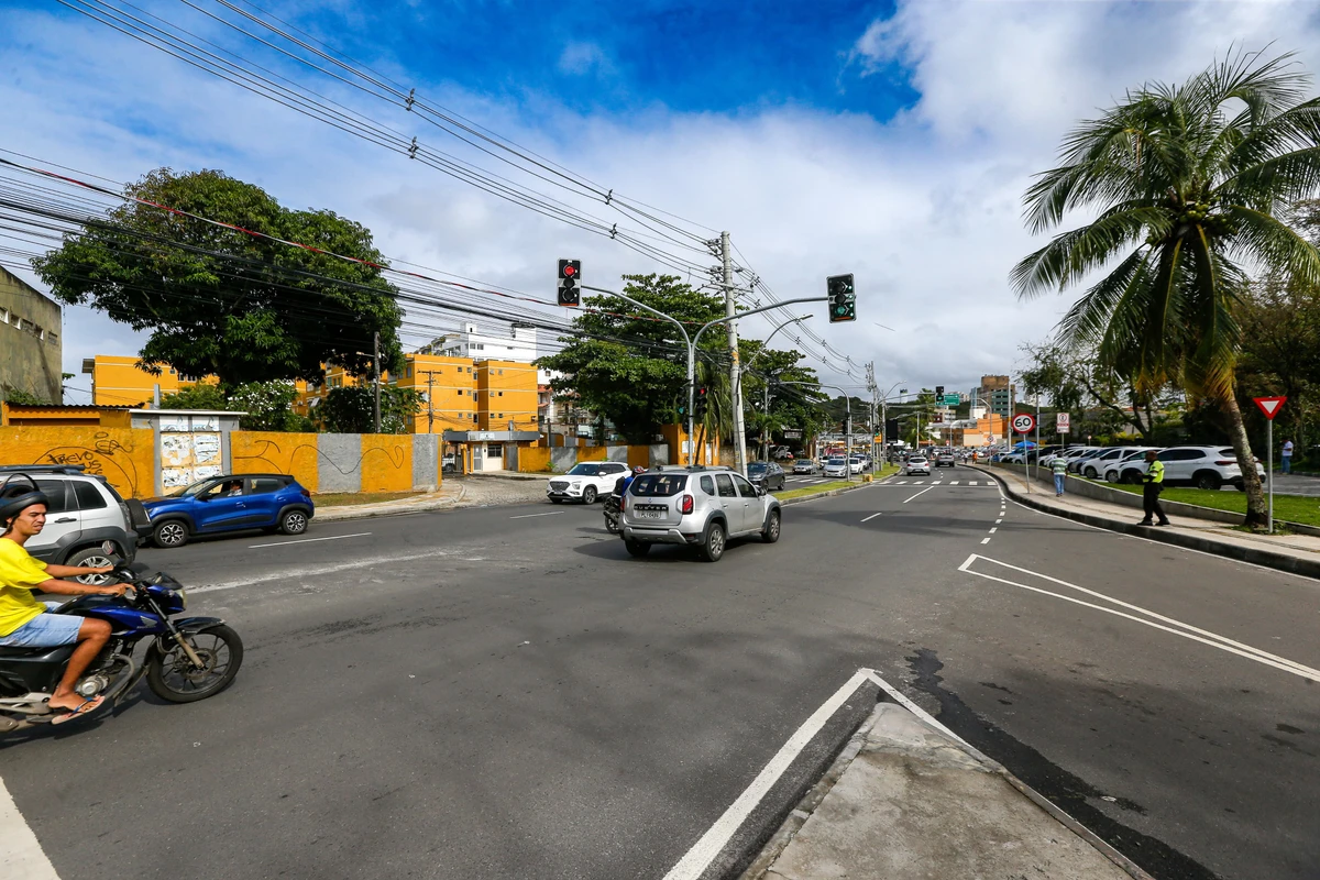 Avenida Jorge Amado passou por duplicação