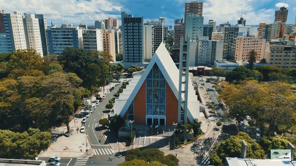 Cidade do sul do país tem ligação histórica com Londres e alto IDH-M