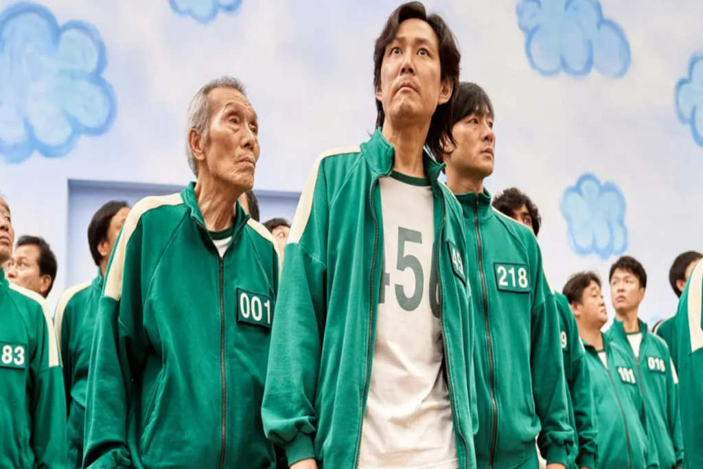 Em &#8220;Round 6&#8221;, Seong Gi-hun aceita participar de um jogo brutal por um prêmio em dinheiro (Imagem: Reprodução digital | Netflix)