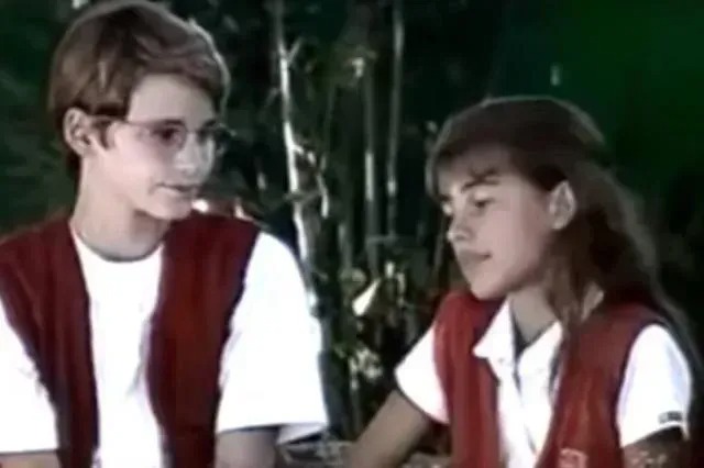 Jônatas Faro e Elisa Veeck formaram um par romântico em Chiquititas  por Reprodução/Redes Sociais 