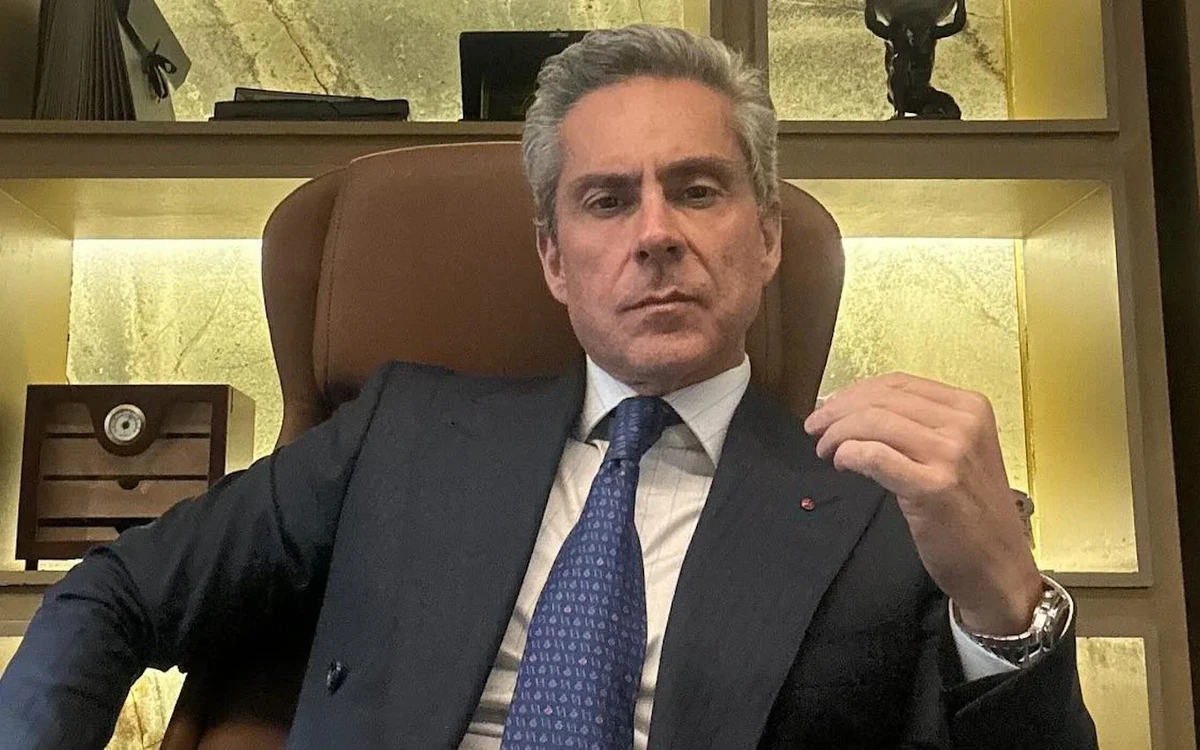 Ganancioso, Marco Aurélio pode dar o golpe em Odete e matá-la para assumir posição mais alta na fábrica por Reprodução
