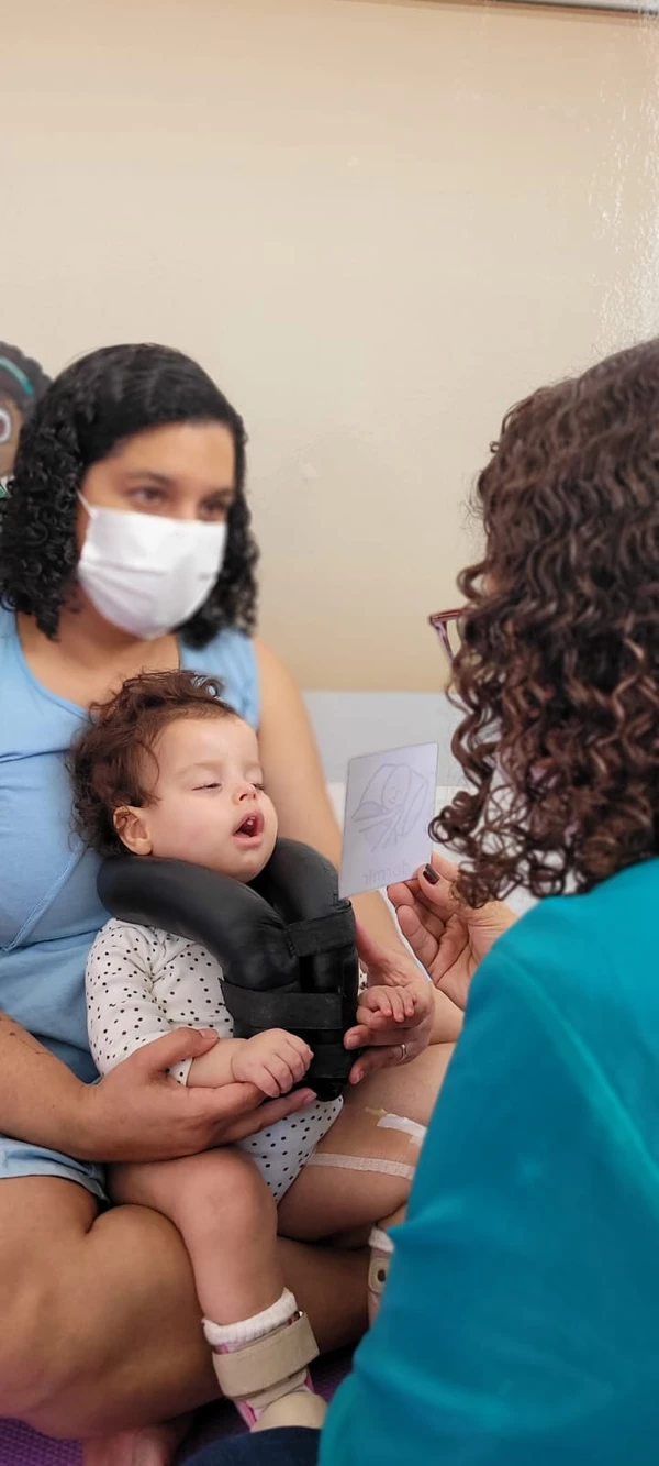 Ayla e mãe Janete em terapia por Arquivo Pessoal