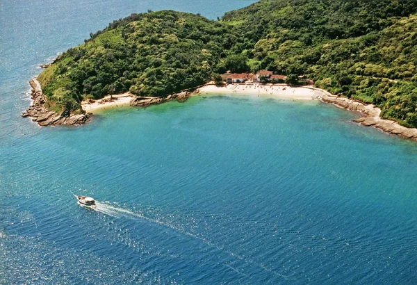 Praia Azeda e Azedinha Búzios - Foto: Sergio Quissak/ Prefeitura de Búzios por Sergio Quissak/ Prefeitura de Búzios