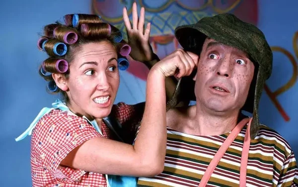 Florinda Meza e Roberto Bolaños em Chaves por Reprodução