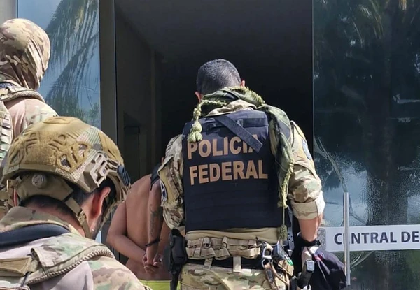 Líder de facção foi preso neste sábado (19)