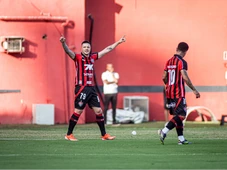 Imagem - Vitória mostra força defensiva, vence o Bragantino e deixa o Z-4