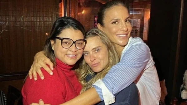 Ivete Sangalo e Preta Gil por Reprodução