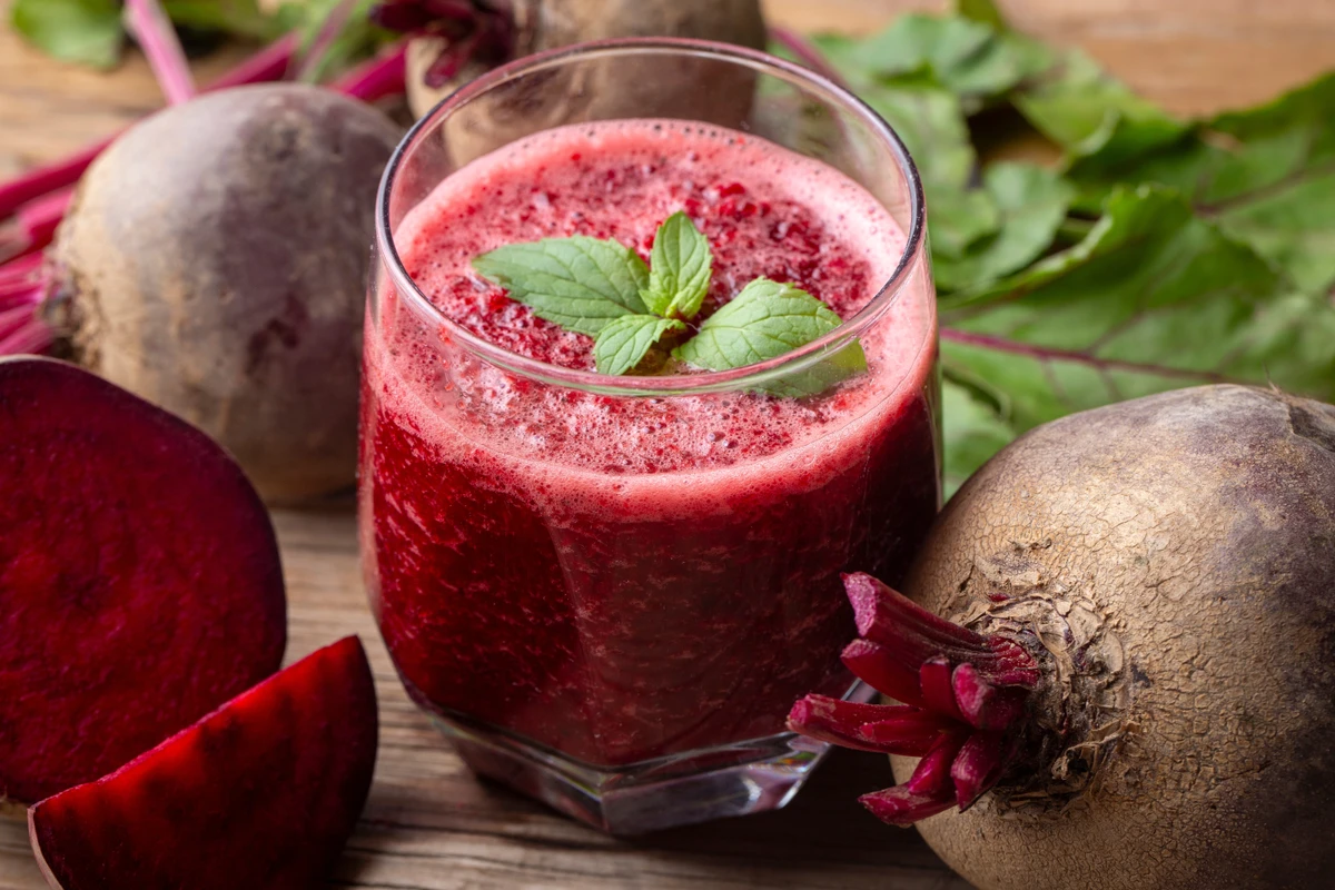 Suco de beterraba por Shutterstock