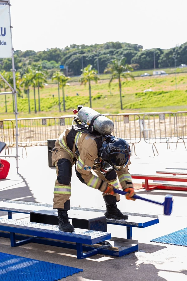 35 bombeiros militares estão inscritos, sendo 15 do interior e 20 da capital, com destaque para a participação de nove mulheres por Divulgação