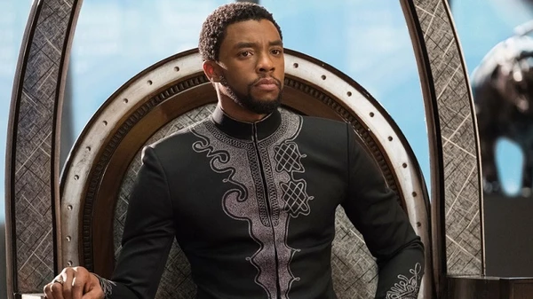 Conhecido mundialmente como o Pantera Negra, Chadwick Boseman foi diagnosticado em 2016, no auge da carreira, mas escondeu a doença   por Reprodução