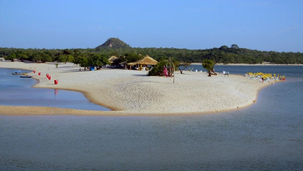 Entre florestas alagadas e águas tranquilas, Alter do Chão revela novas paisagens fora da alta temporada