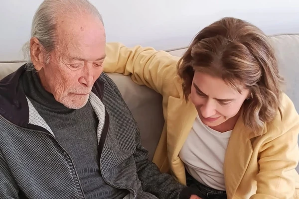 Maitê Proença e Gracindo Júnior formaram um par romântico na novela 