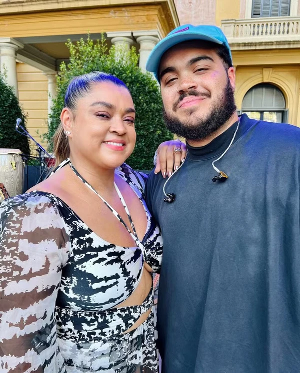 Preta e o filho, Francisco por Reprodução/Instagram