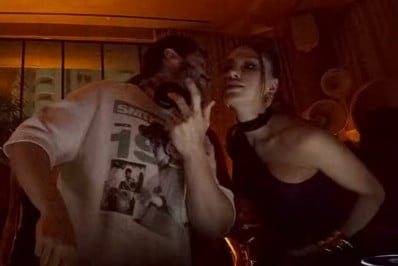 Alok se pronuncia após internauta acusar Romana de ter crise de ciúmes em show por Reprodução 