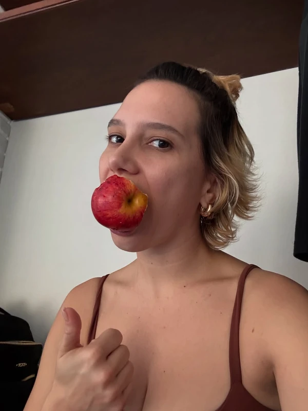 Lorena Comparato por Reprodução/Instagram