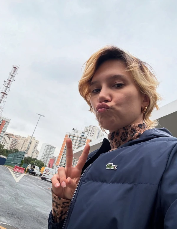 Lorena Comparato por Reprodução/Instagram