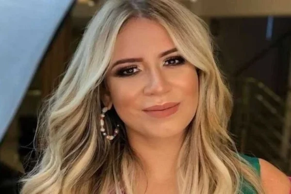 Marília Mendonça por Reprodução