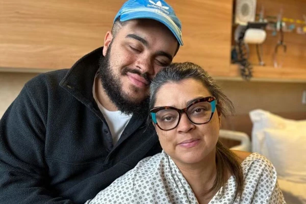 Preta Gil tentou ficar próxima de 
