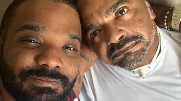 Arlindo Cruz e o filho por Reprodução