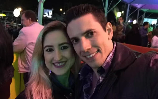 Larissa Rodrigues e Luiz Antonio Garnica por Reprodução