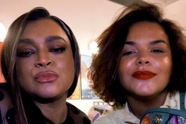 Preta Gil e Ju de Paulla