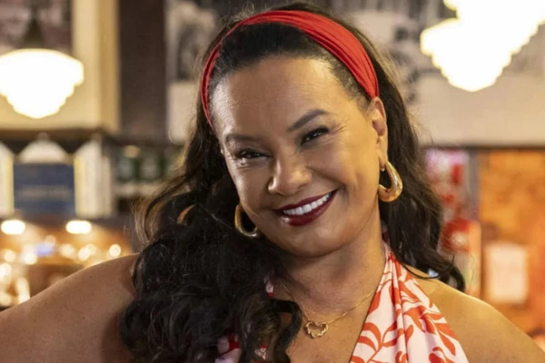 Solange Couto, eterna Dona Jura de 'O Clone'