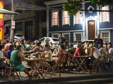 Imagem - Bebida cara e insegurança: veja o que ameaça o posto de bairro boêmio do Rio Vermelho