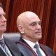 Imagem - Moraes diz que Bolsonaro cometeu 'irregularidade isolada' e não determina prisão