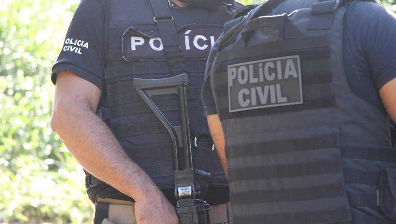 Imagem - Advogada é presa por coagir testemunhas para inocentar irmão de homicídio na Bahia